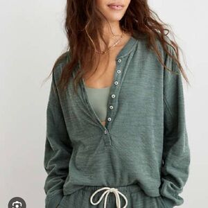 Aerie Henley Lightweight Sweatshirt - size small